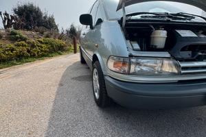 TOYOTA PREVIA