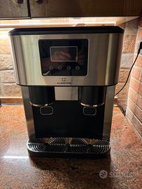 Macchina professionale per fare ghiaccio