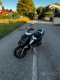 SMEMBRO APRILIA SR50