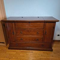 Scrittoio in noce arte povera 