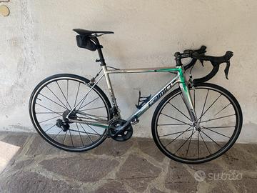 Bici da corsa camin in carbonio ultega