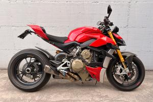 Ducati Streetfighter v4 s