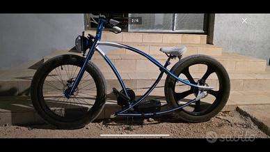 Bici elettrica custom artigianale