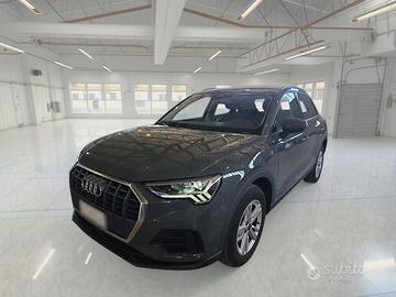 AUDI Q3 45 TFSI E S TRONIC BUSINESS SUV