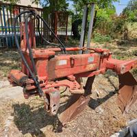 Aratro portato Sogema 100 bivomere idraulico per t