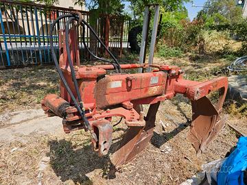 Aratro portato Sogema 100 bivomere idraulico per t