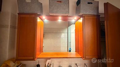 Arredo bagno in noce