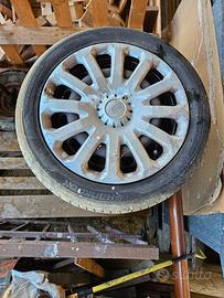 cerchi e gomme estive ford fiesta 2010 195/50/15