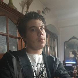 Lavoro [TECNICO IT/SISTEMI E RETI]