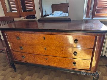 Cassettiera in legno di radica di rosa