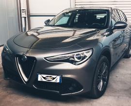 ALFA ROMEO Stelvio 2.2 Turbo 210cv At8 Q4 Business