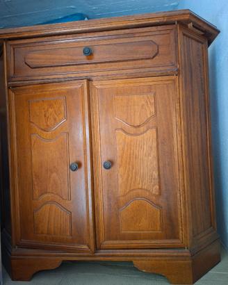Mobile in legno