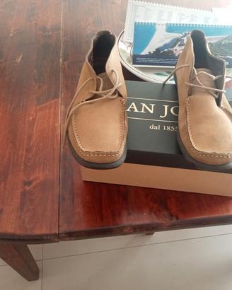 Scarpe Frau modello mocassino 