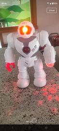 robot giocattolo 