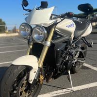 Triumph street triple 675