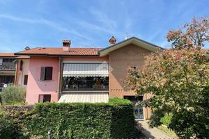 4 LOCALI A ROBBIATE