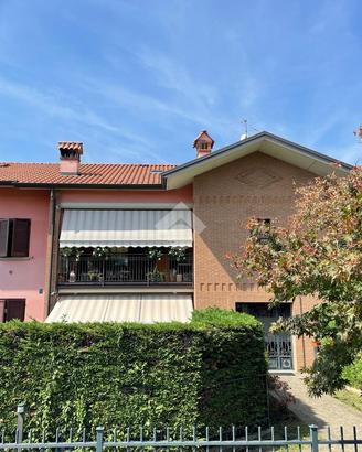 4 LOCALI A ROBBIATE