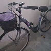 bicicletta donna. 