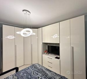 Armadio angolare con cabina per camera da letto