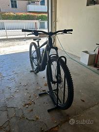 Specialized Turbo Levo con batteria nuova