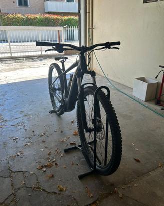 Specialized Turbo Levo con batteria nuova