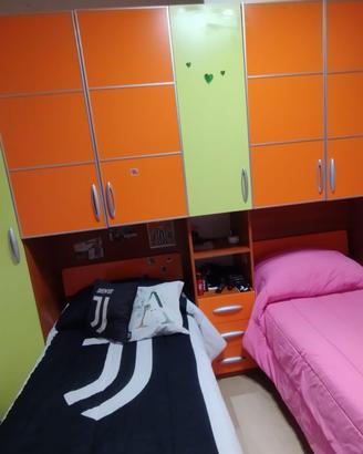 STANZETTA PER BAMBINI COLORATA