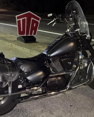 Suzuki Intruder 1500 LC