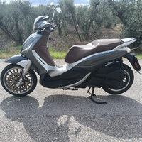 Beverly 300cc 2018