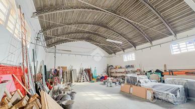 CAPANNONE A GORGONZOLA