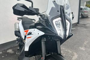 Ktm 790 Adventure NERA O BIANCA