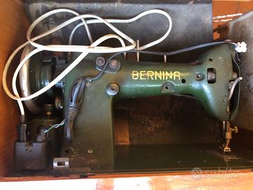 BERNINA MACCHINA DA CUCIRE CON MOBILE D’EPOCA