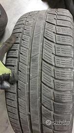 Pneumatici invernali Toyo 225/50 R17 98V