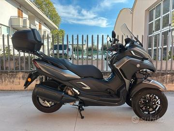 Yamaha Tricity 300 Grigio 11800 km - 2022