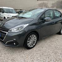 Peugeot 208 PureTech 82 5 porte Allure