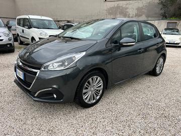 Peugeot 208 PureTech 82 5 porte Allure