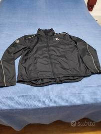 Giubbotto invernale con cappuccio per bici