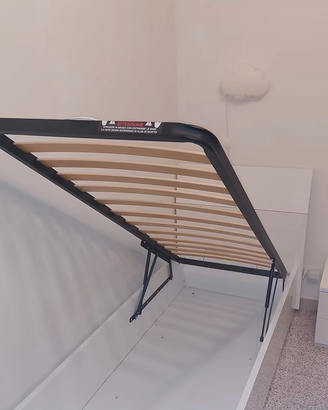 Letto singolo contenitore con materasso incluso!