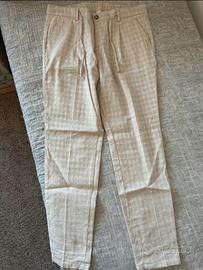 Pantaloni di cotone e lino