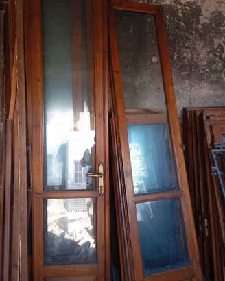 porta finestra con doppio vetro 