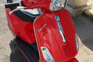 vespa 50 4T 4V s 2010