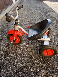 triciclo rally Toys