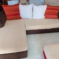 Divano in stile etnico