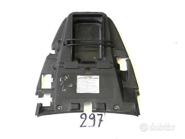 Carena vano sottosella con cassetta attrezzi Honda