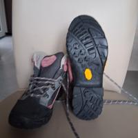 scarponcini trekking n.36