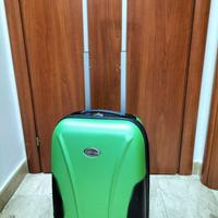 valigia verde piccola 45x30 euro 15