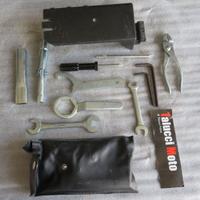 Suzuki gsr 600 2011 sacchetto attrezzi