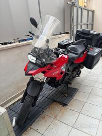 BMW F700GS