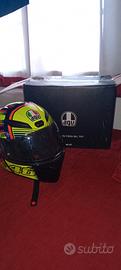 Casco AGV soleluna di Valentino rossi