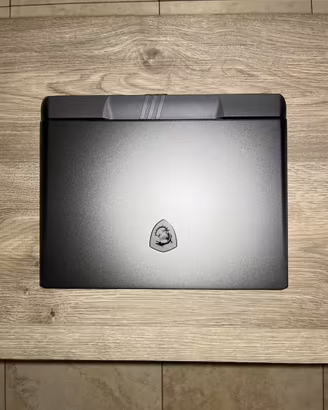 MSI Vector 16 HX AI - RTX 5080