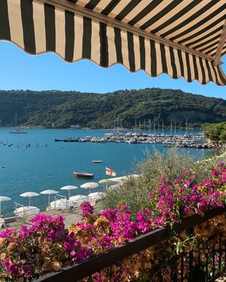 Villa Stella di Mare: Fronte Mare (10m), Giardino